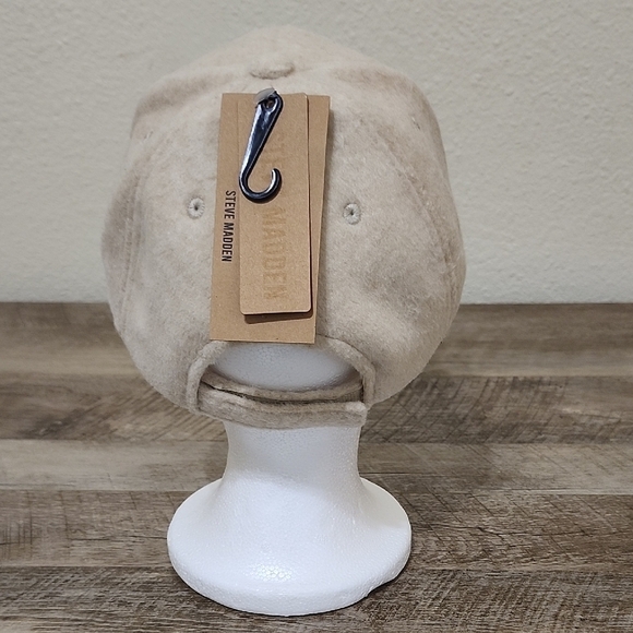 Steve Madden Cream Smiley Face Hat - Picture 3 of 6